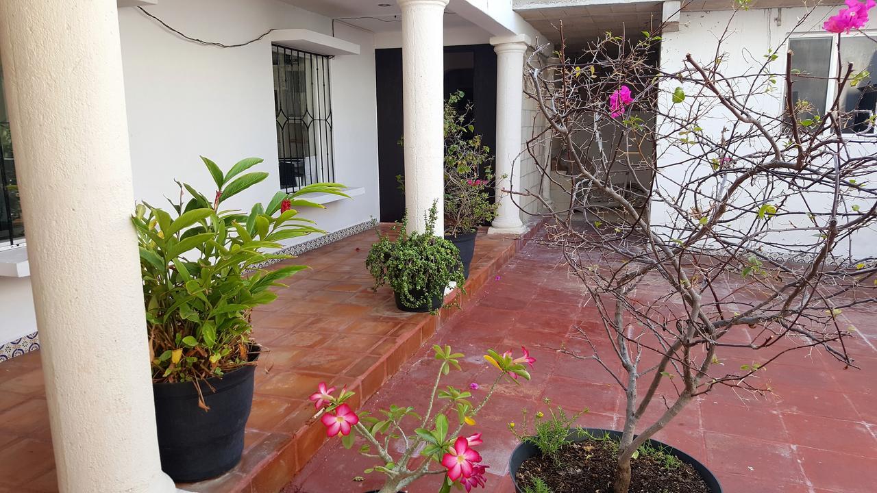 Suites Rosas 坎昆 外观 照片